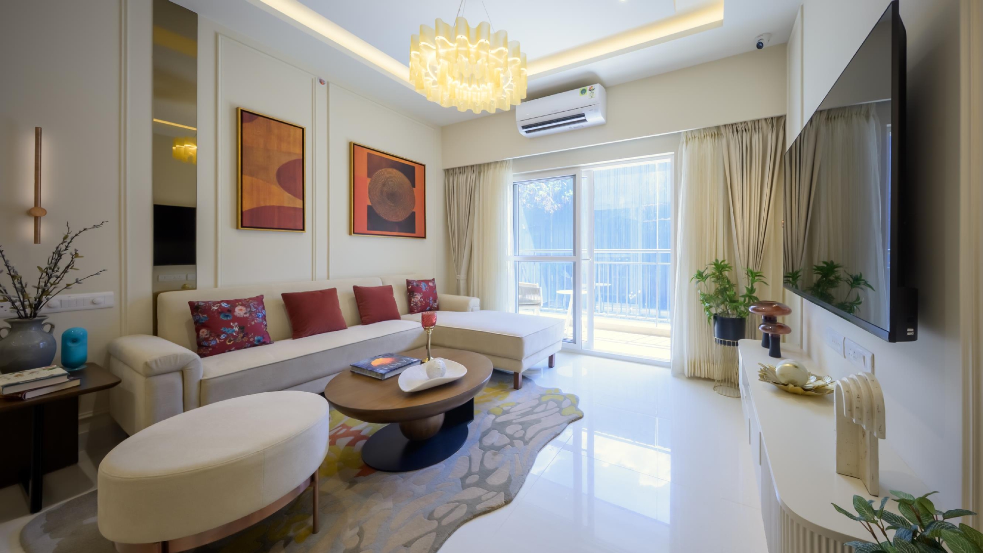 Spacious Living Area
